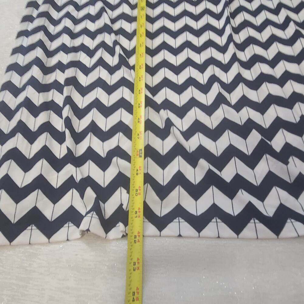 Haani maxi dress blue & white chevron Nautical vibes Sz 3x Coastal Beachy Vacay - Picture 4 of 8